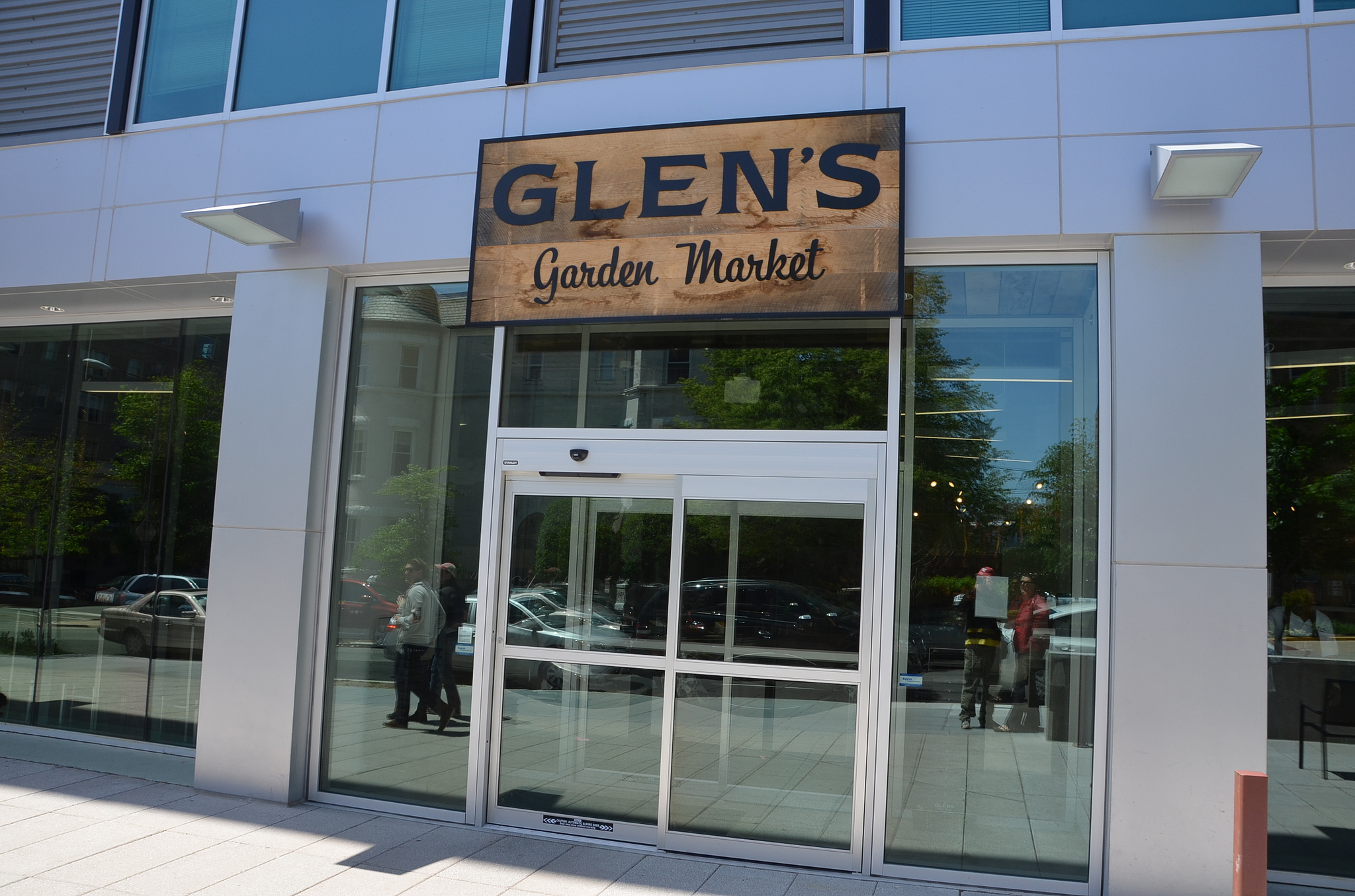 Adam Fagen of Flickr