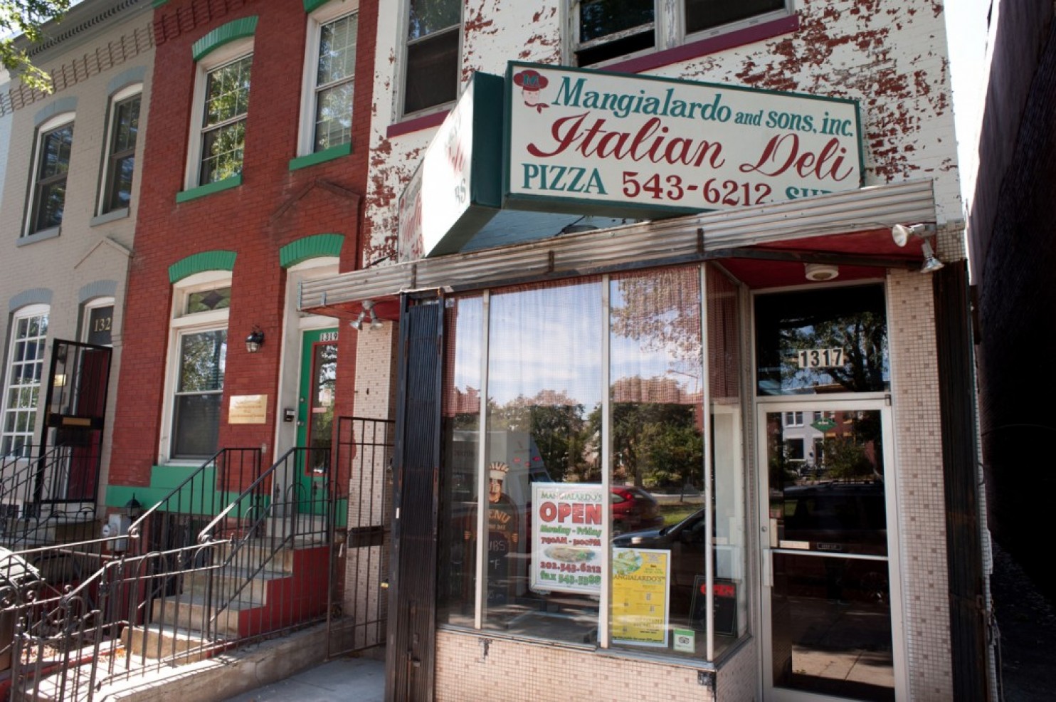 Nikoo Yahyazadeh of the Washington Post