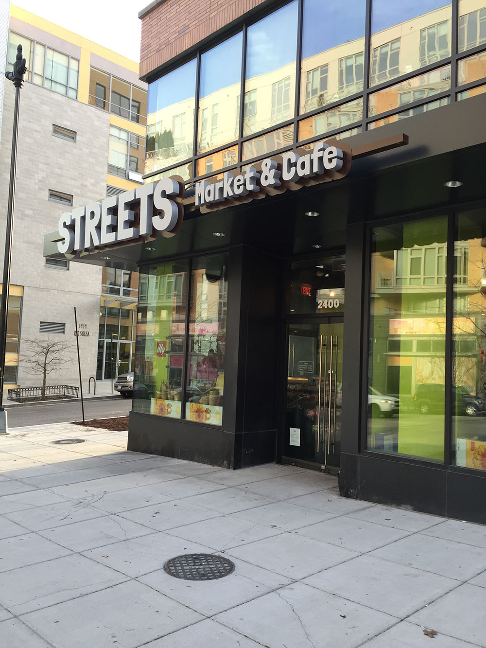 Streets Market and Cafe